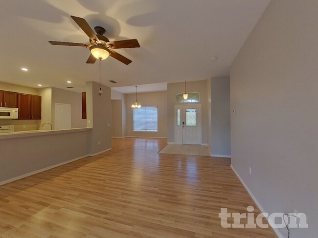 Building Photo - 3808 Swallowtail Ln