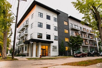 Building Photo - 255 Bell Avenue
