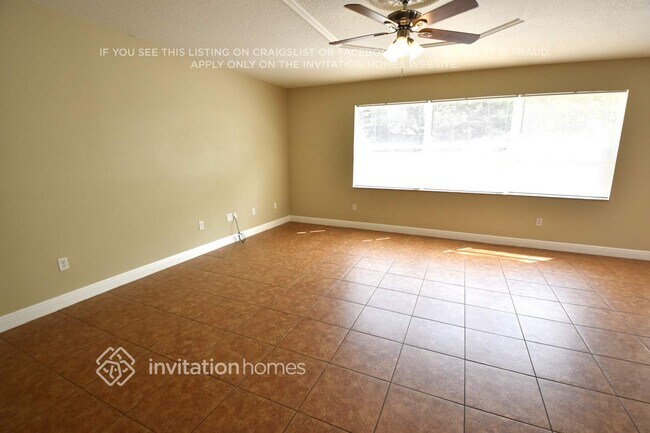 Building Photo - 2045 Touchwood Ct