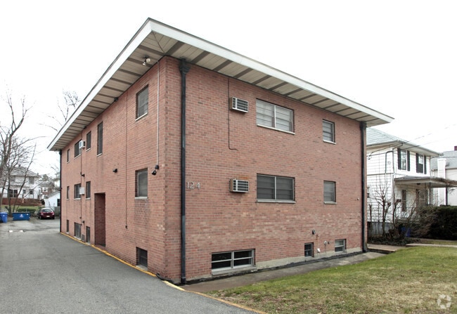 124 Johnson St Highland Park Nj 08904 Apartments Primary Photo 124 Johnson St