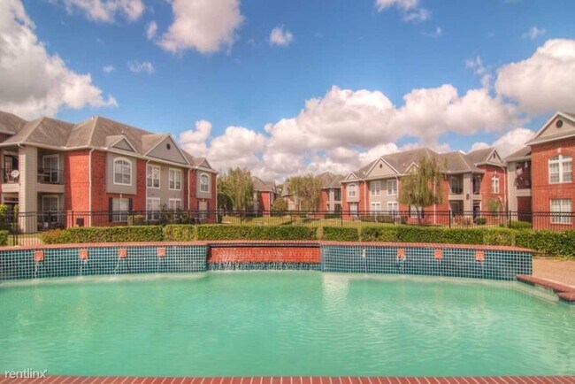 Foto del edificio - 2 br, 2 bath Condo - 9801 W Fairmont Pkwy ...