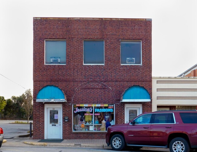 Building Photo - Downtown Lofts