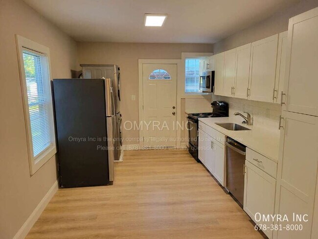 Foto del edificio - 1223 Campbellton Pl SW