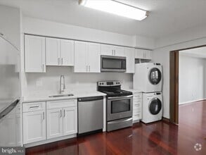 Building Photo - 3713 S George Mason Dr