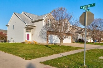 Building Photo - 415 Washington Ave