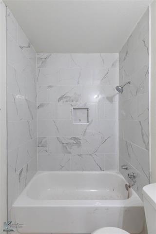 Foto del edificio - 2326 N Mockingbird Ln