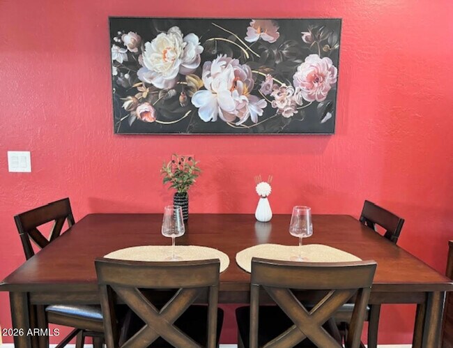Foto del edificio - 4630 N 68th St