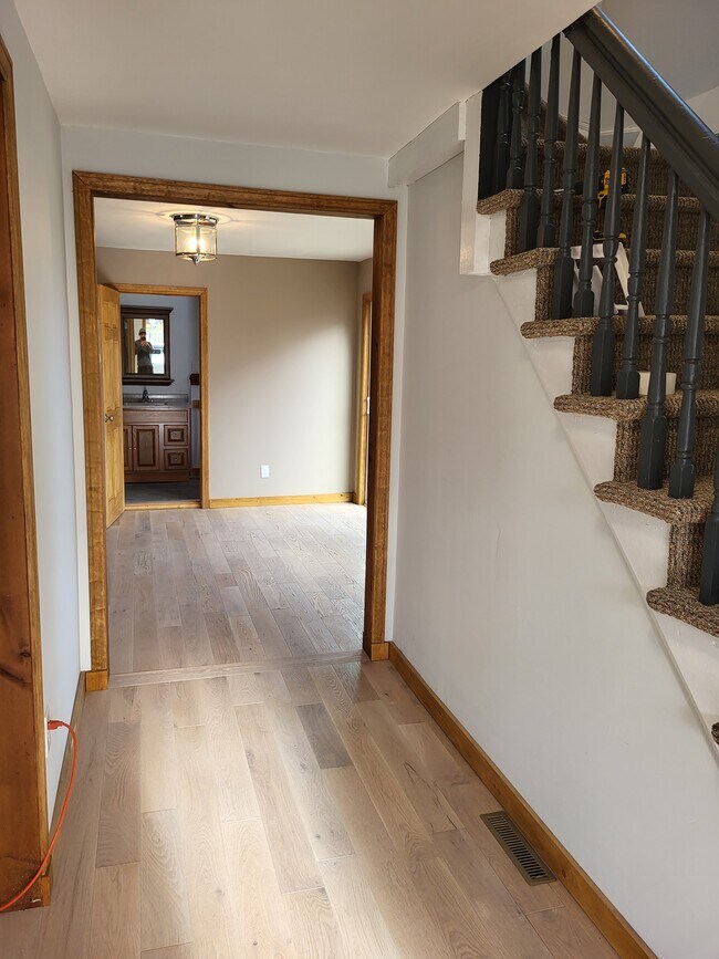 Foto del edificio - 48 Reynolds Street Ext
