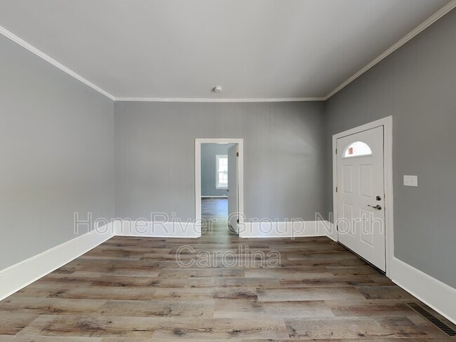 Building Photo - 308 Brawley Ave