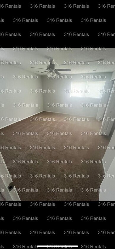 Foto principal - 728 W 15th St