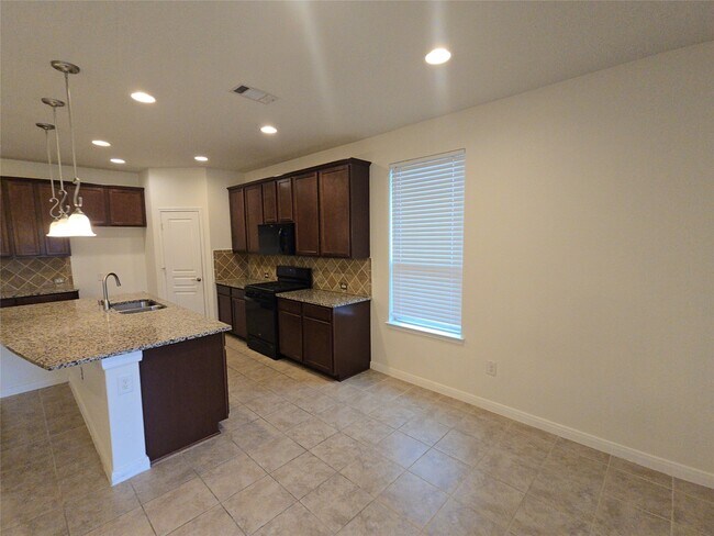 Foto del edificio - 5206 Gerent Ln