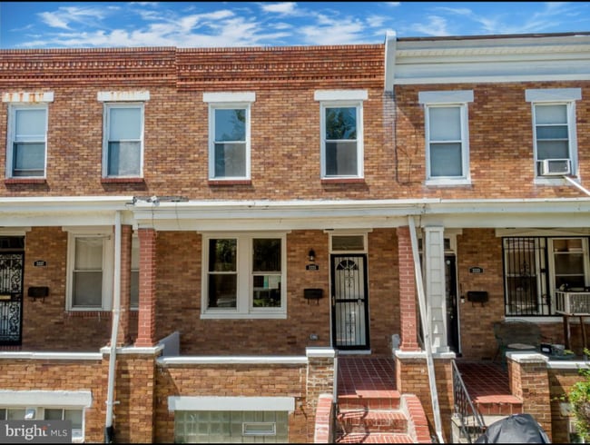 Building Photo - 3335 Dudley Ave