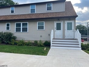 Building Photo - 14 US-206