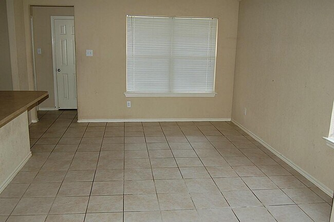 Foto del edificio - 22023 Thorngrove Ln