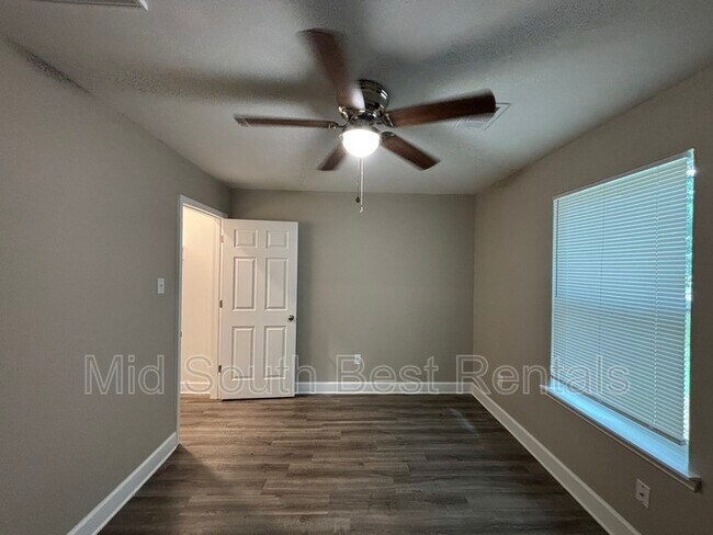 Foto del edificio - 610 Gordon St