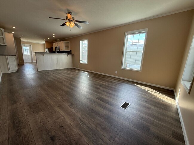 Foto del edificio - 12452 St James Ct