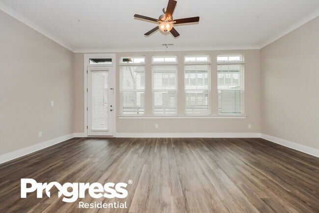 Foto del edificio - 141 Woodway Park Dr
