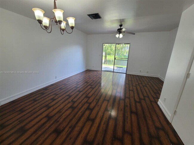 Foto del edificio - 173 SW 3rd St