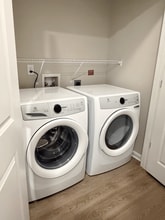 Interior Photo - Clairmont at Crabtree