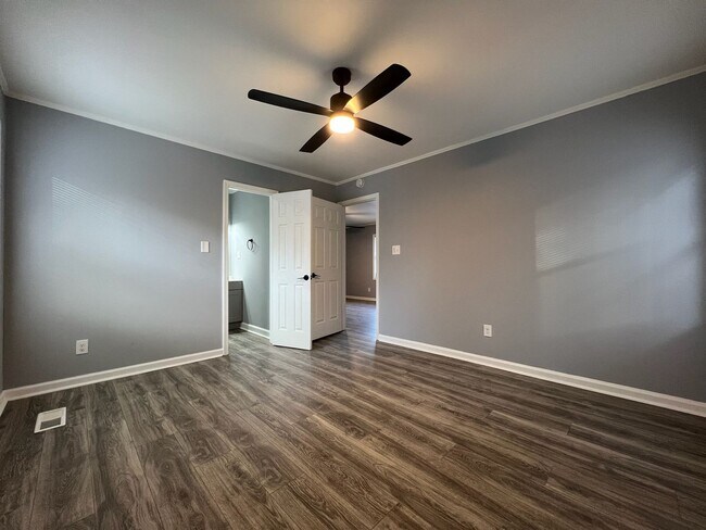 Foto del edificio - 2903 Skyline Rd
