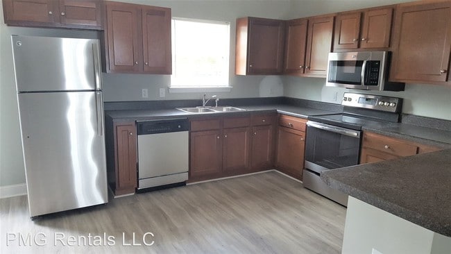 Building Photo - 104 Bonielane Dr