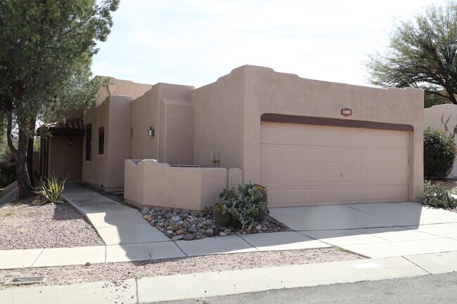 Building Photo - 11897 N Copper Butte Dr