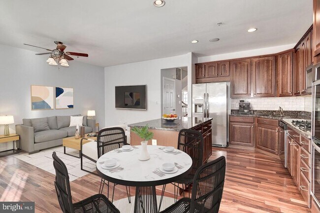 Foto del edificio - 7576 Maidenhead Dr