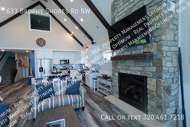 Building Photo - 633 Brophy Shores Rd NW