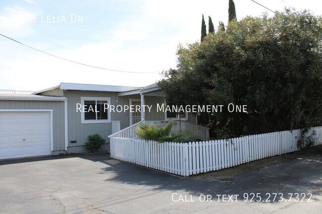 Building Photo - Well Maintained 3 Bed, 2 Bath Home in Sher...