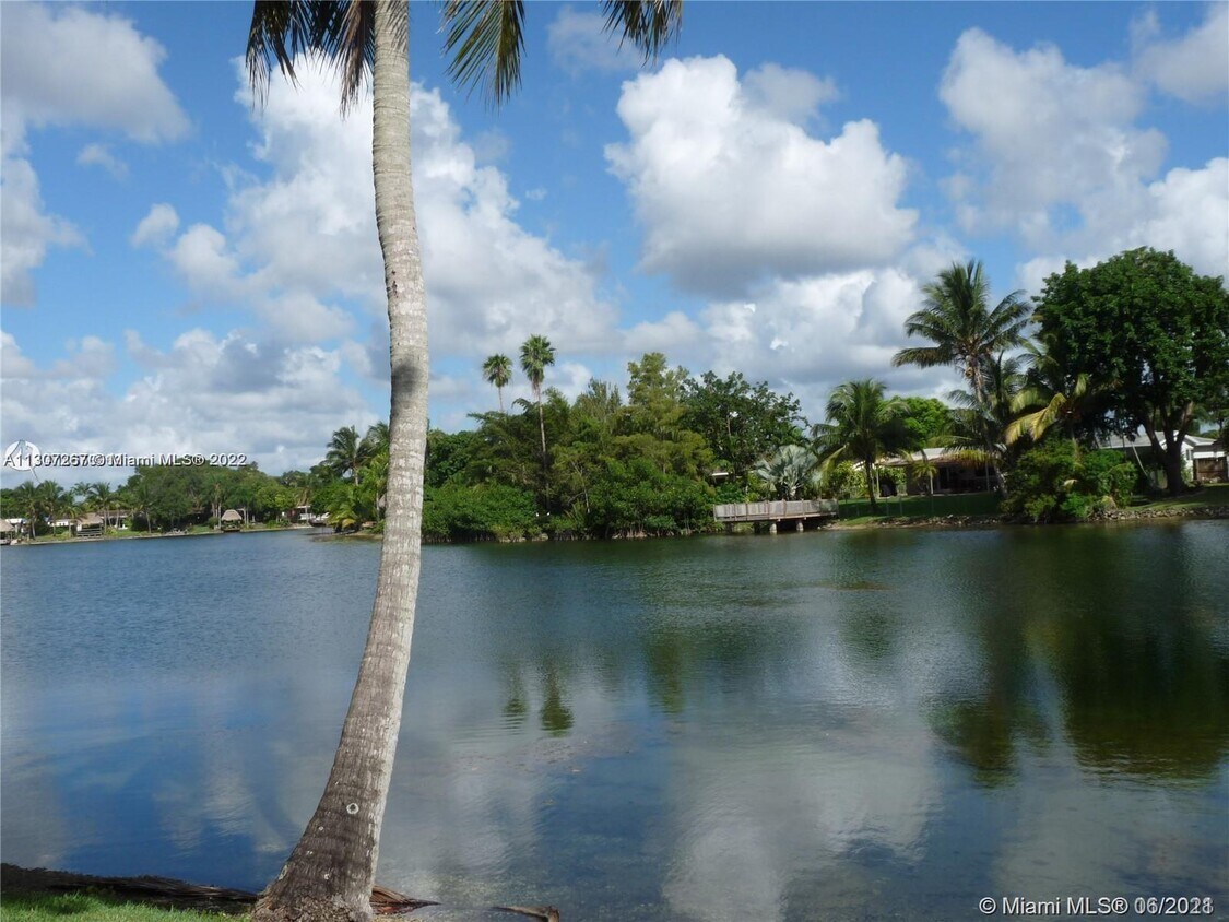 14201 N Kendall Dr Unit 305D, Miami, FL 33186 Condo for Rent in Miami