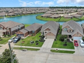 Building Photo - 3791 Lake Bend Shore Dr