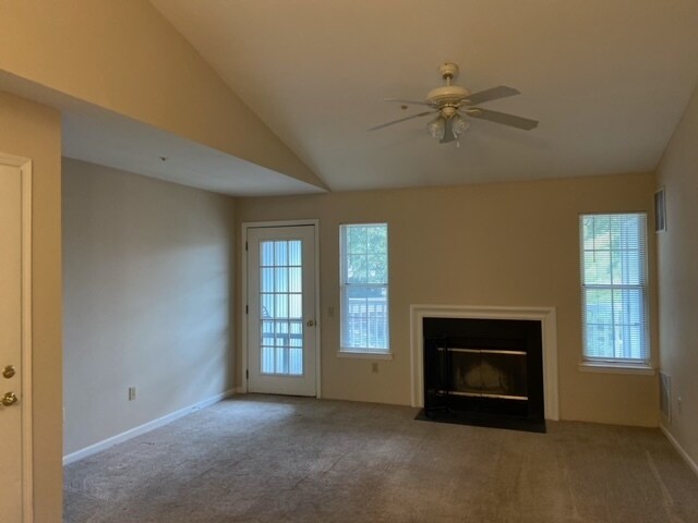 Building Photo - 1508 Waters Edge Dr