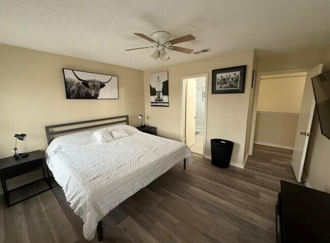 Foto del edificio - 13307 Saddlebrook Trail