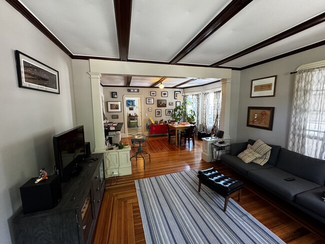 Foto del edificio - 178 Oak Hill Ave