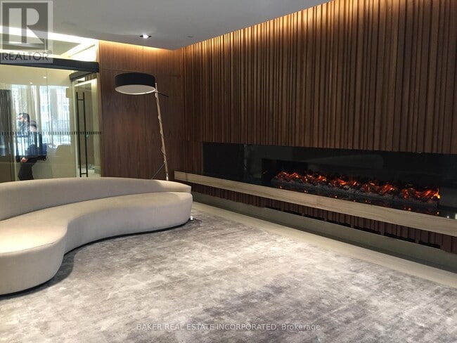 Building Photo - 125 Redpath Ave