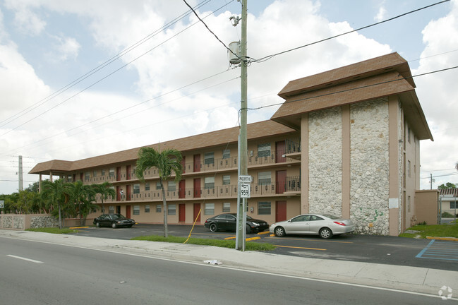 Foto del edificio - Las Palmas Apartments