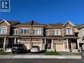 Building Photo - 303 Raymond Rd