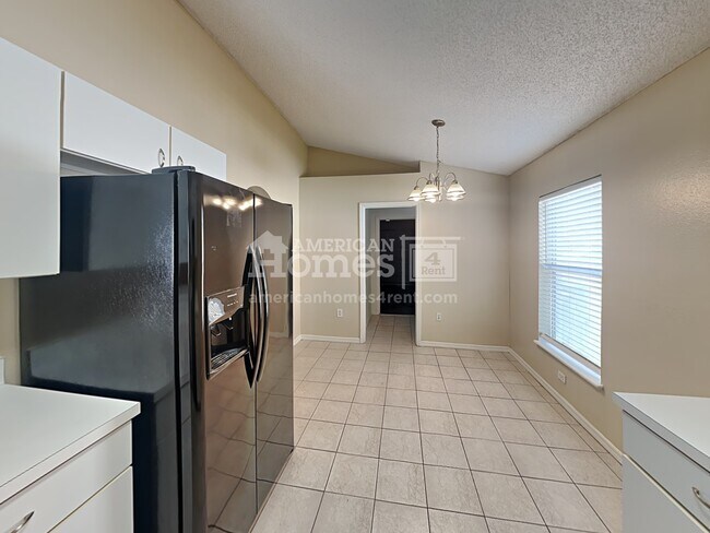 Building Photo - 866 Welch Hill Circle