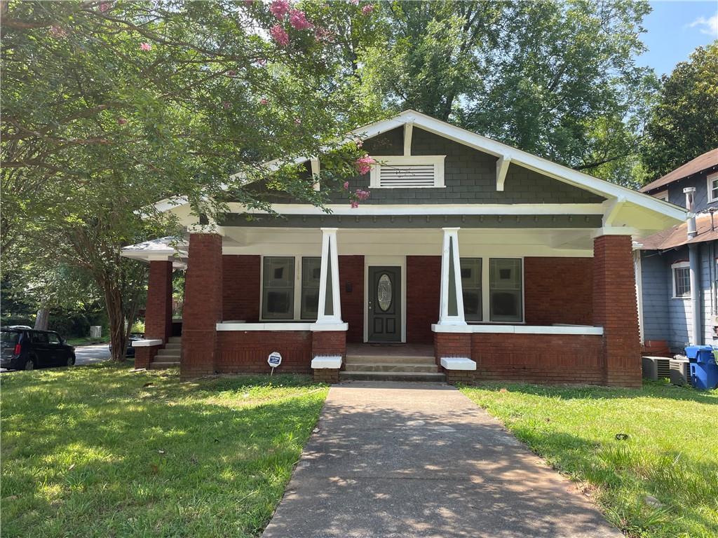 Primary Photo - 1576 S Gordon St SW