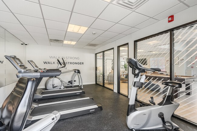 Building Photo - Chatham Hill Apartments