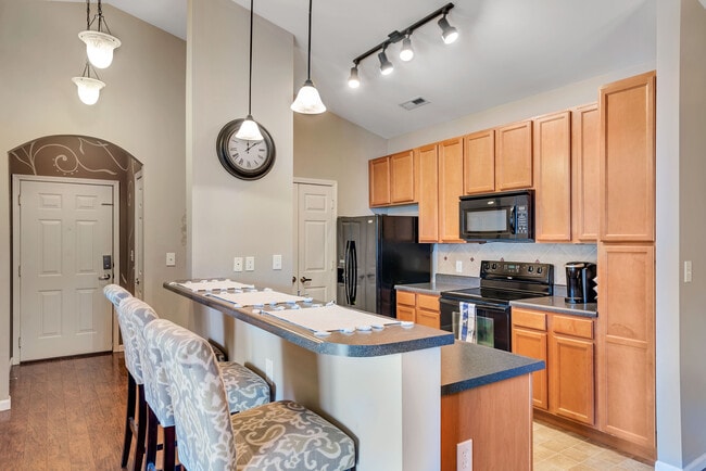 Building Photo - 29 Kassebaum Ln