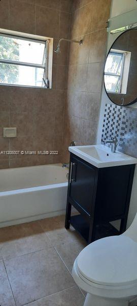 Foto del edificio - 1258 SW 13th St