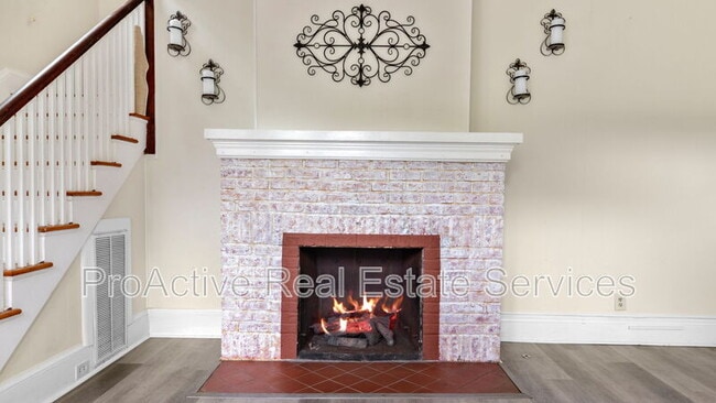 Building Photo - 1146 Rockbridge Ave
