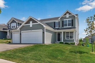 Building Photo - 1559 Edgebrook Ln