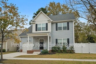 Building Photo - 3026 Peronne Ave