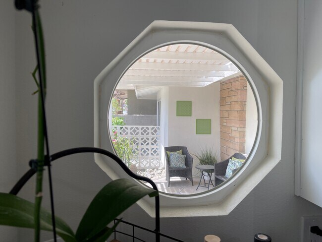 Foto del edificio - 37555 Palo Verde Dr