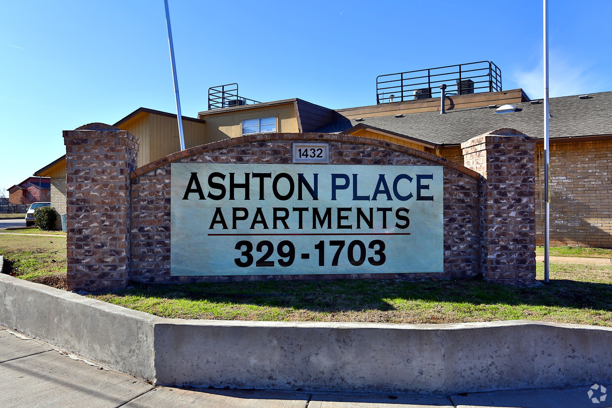 Building Photo - Ashton Place Apartments