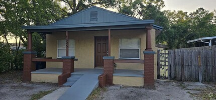 Building Photo - 4605 N 38th St