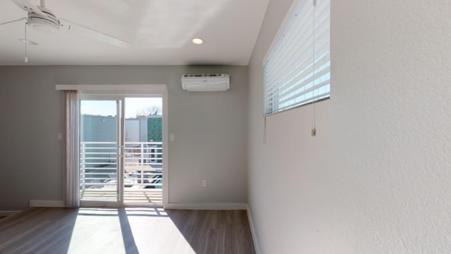 Foto del edificio - 3328 Cedarplaza Ln