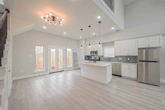 Foto del edificio - 9204 Buffum St